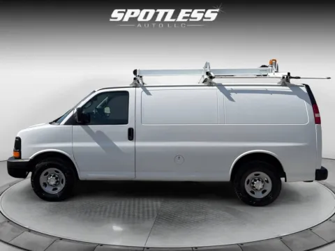More photos of 2017 Chevrolet Express 2500 at Spotless Auto San Pedro, TX