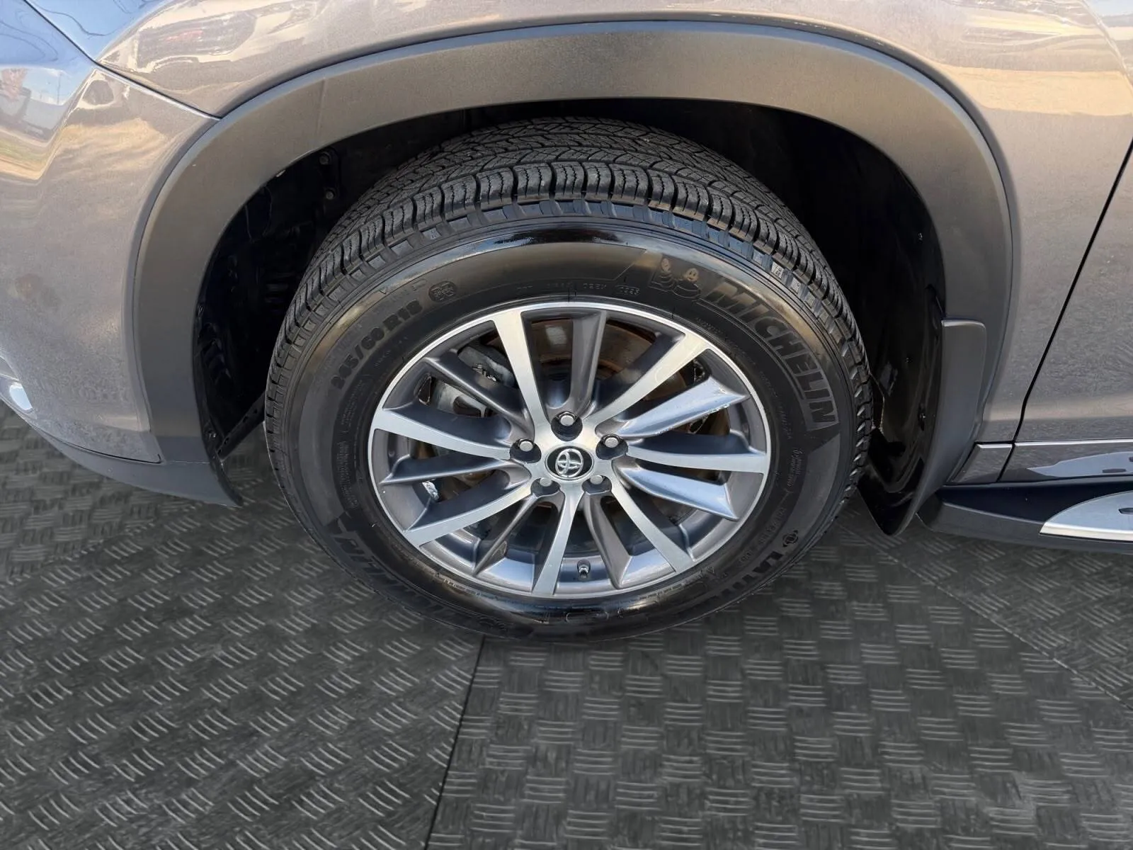Toyota Highlander photo 15