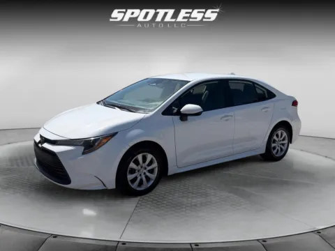 White 2024 Toyota Corolla LE for sale in San Antonio, TX