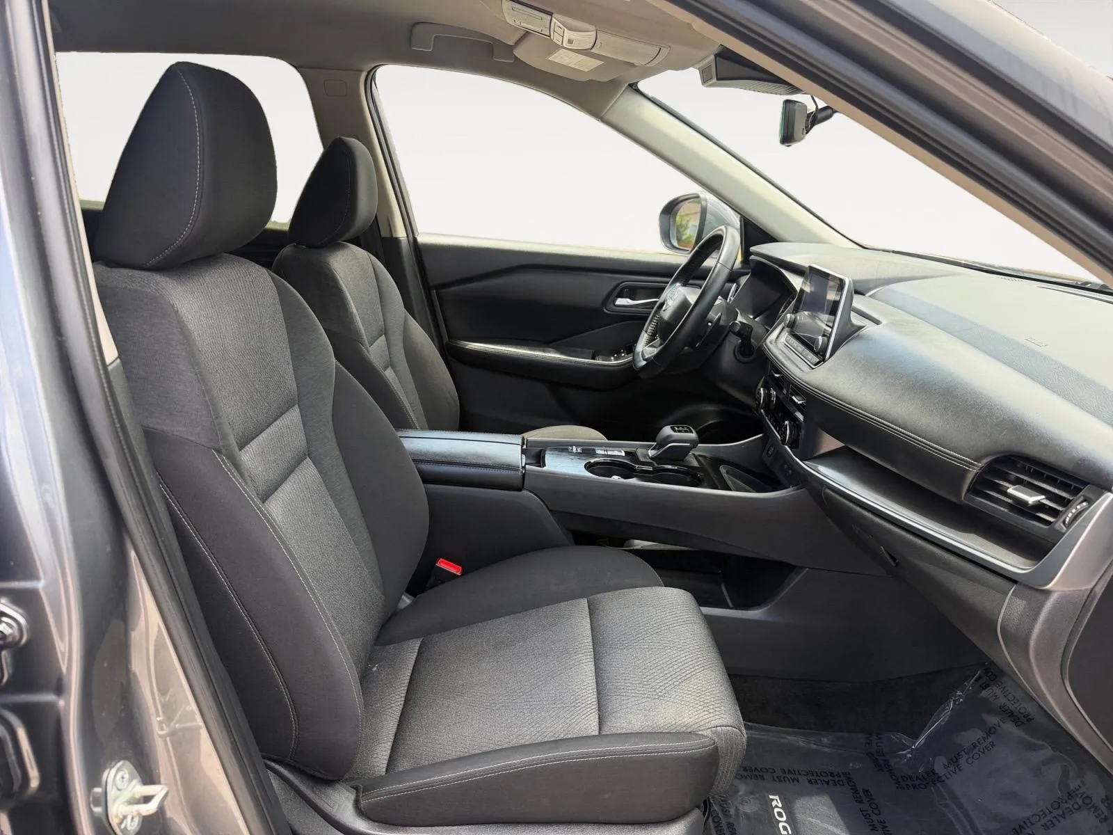 Nissan Rogue photo 22