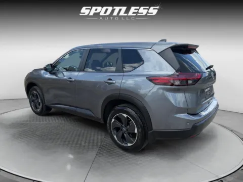 More photos of 2025 Nissan Rogue SV at Spotless Auto San Pedro, TX