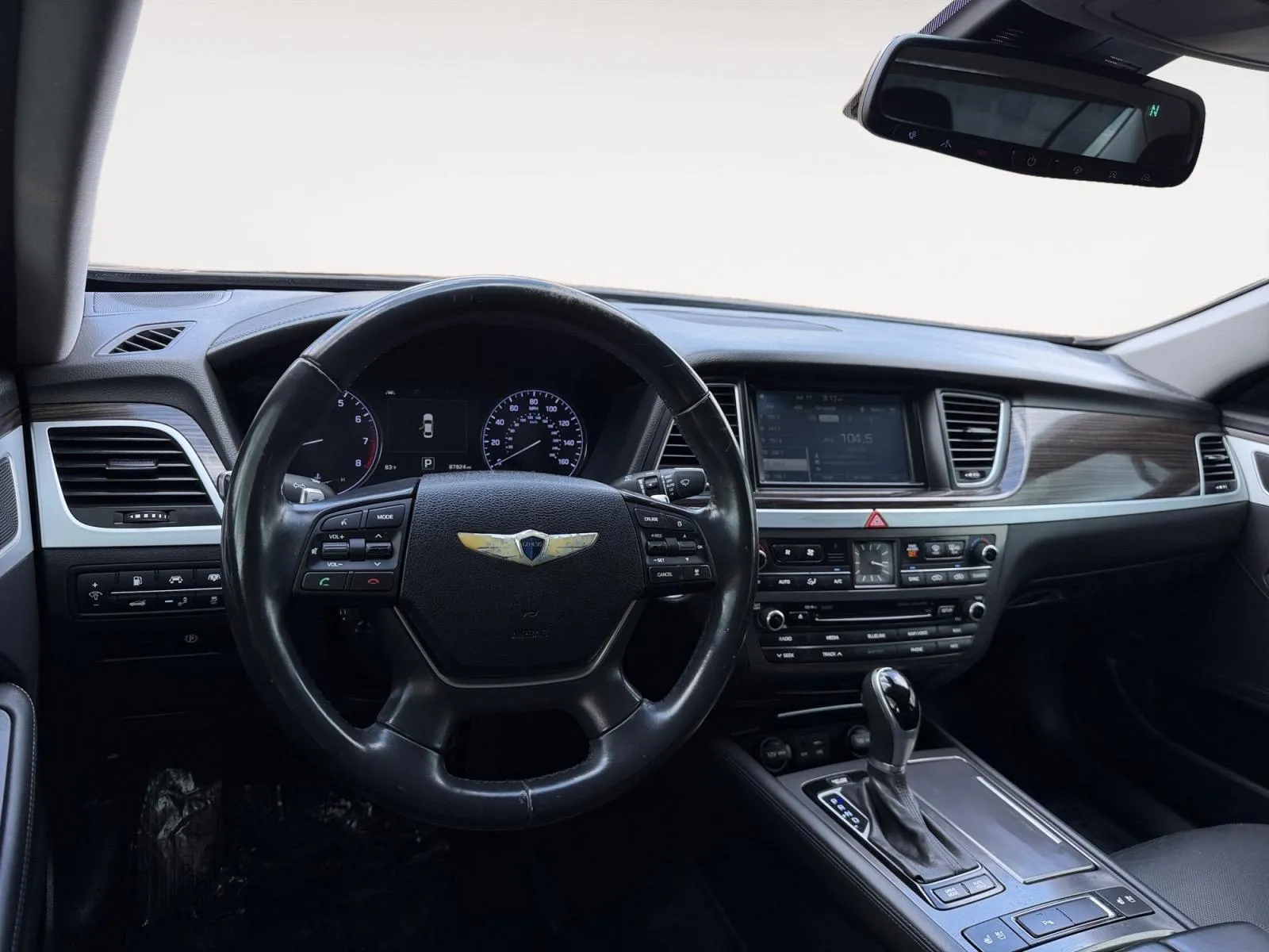 Hyundai Genesis photo 21