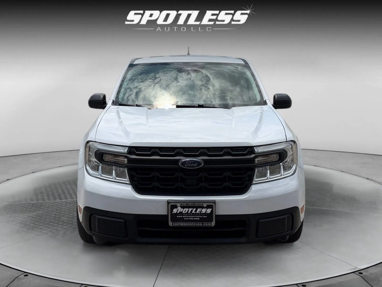 Ford Maverick photo 10