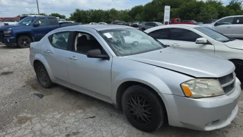 Silver 2008 Dodge Avenger SE for sale in San Antonio, TX
