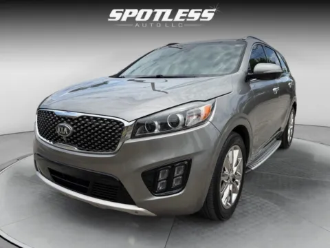 Another view of 2018 Kia Sorento SX Limited V6 for sale in San Antonio, TX at Spotless Auto San Pedro
