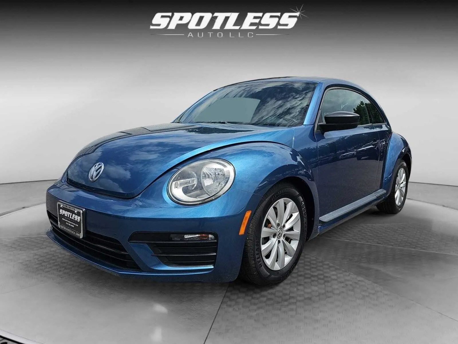 Blue 2017 Volkswagen Beetle 1.8T S for sale in San Antonio, TX
