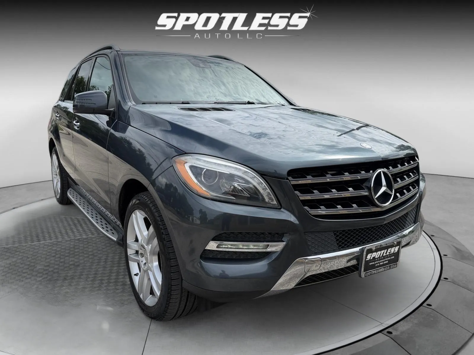 Mercedes-Benz M-Class photo 11