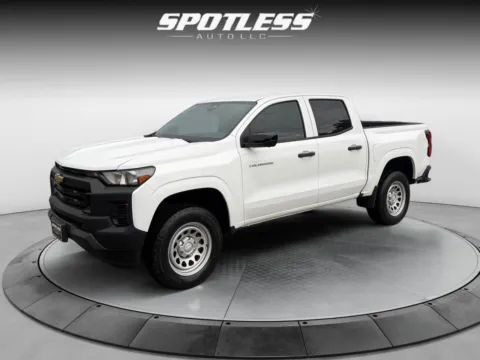 White 2023 Chevrolet Colorado Work Truck for sale in San Antonio, TX