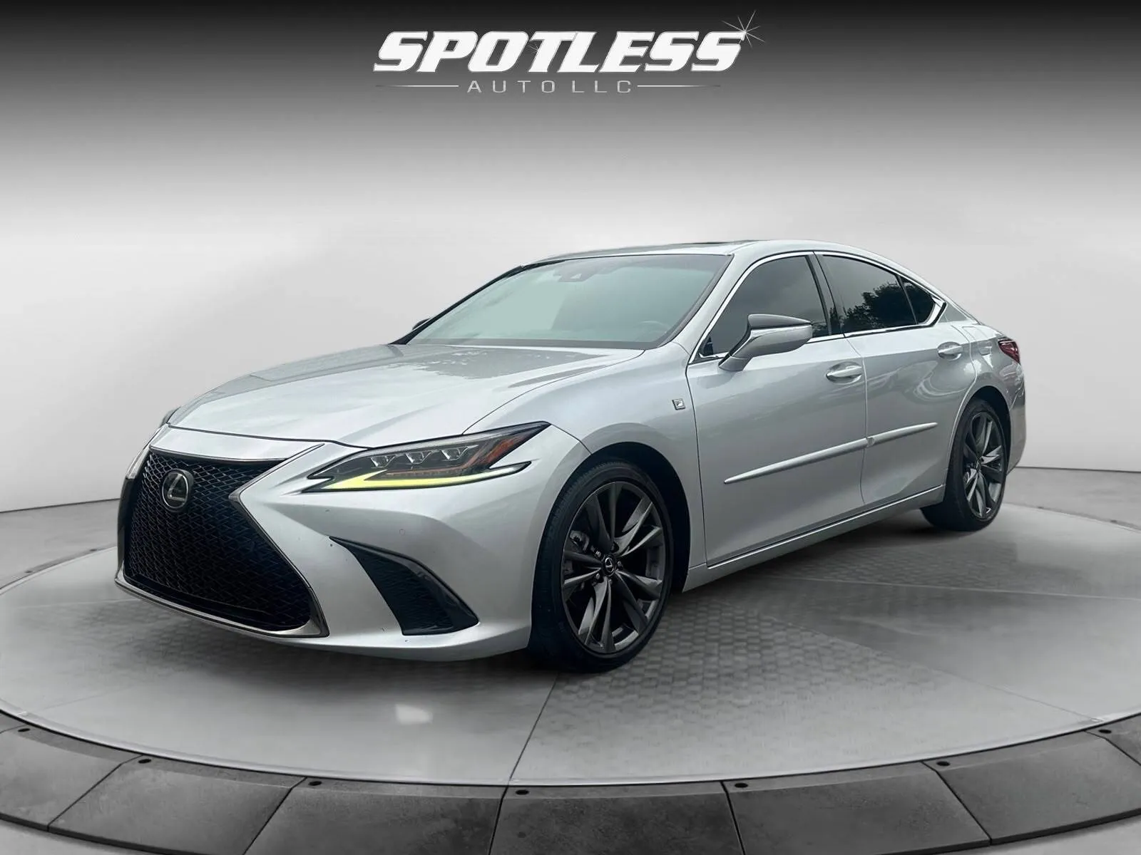 Silver 2019 Lexus ES 350 F SPORT for sale in San Antonio, TX