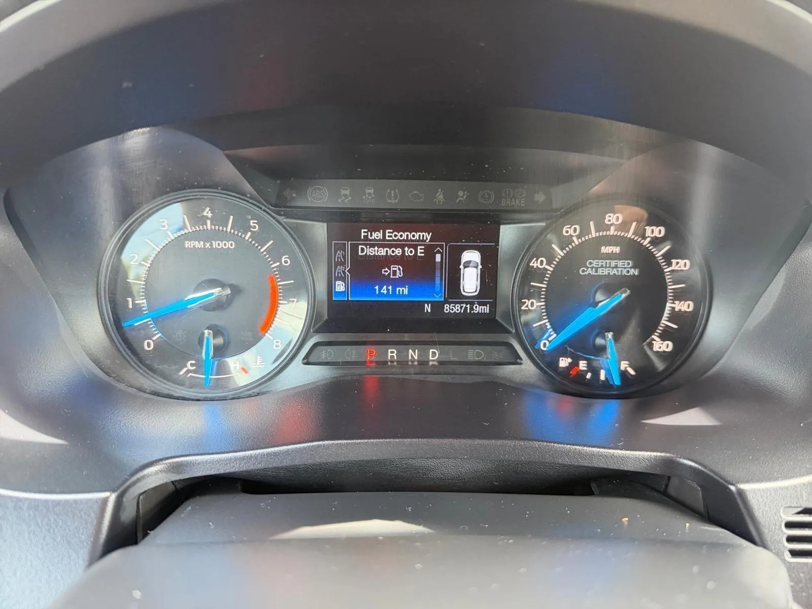Ford Explorer photo 18