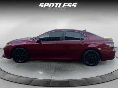 More photos of 2018 Toyota Camry Hybrid LE at Spotless Auto San Pedro, TX