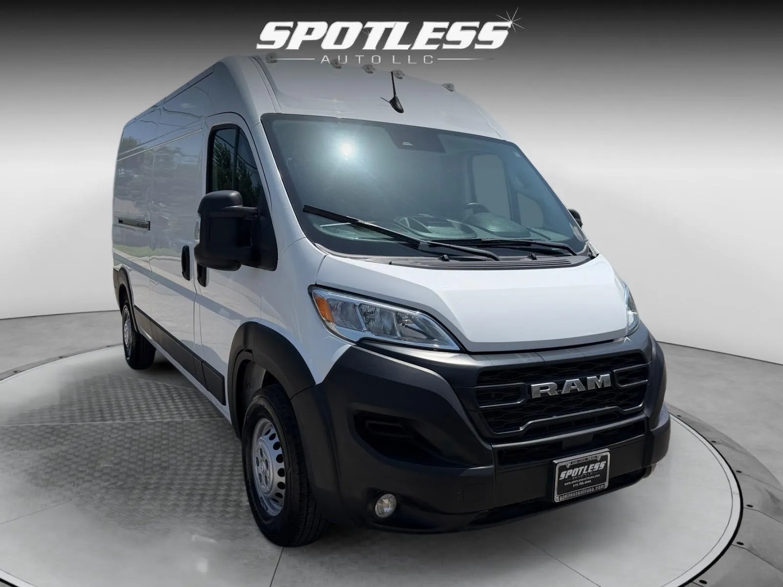 Ram Promaster photo 9
