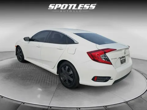 More photos of 2018 Honda Civic LX at Spotless Auto San Pedro, TX