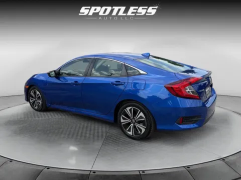 More photos of 2018 Honda Civic EX-T at Spotless Auto San Pedro, TX