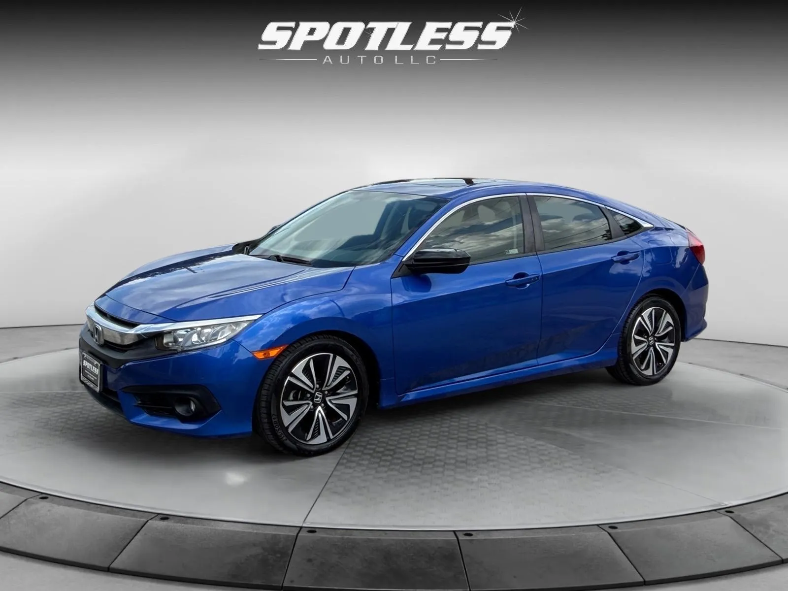 Blue 2018 Honda Civic EX-T for sale in San Antonio, TX