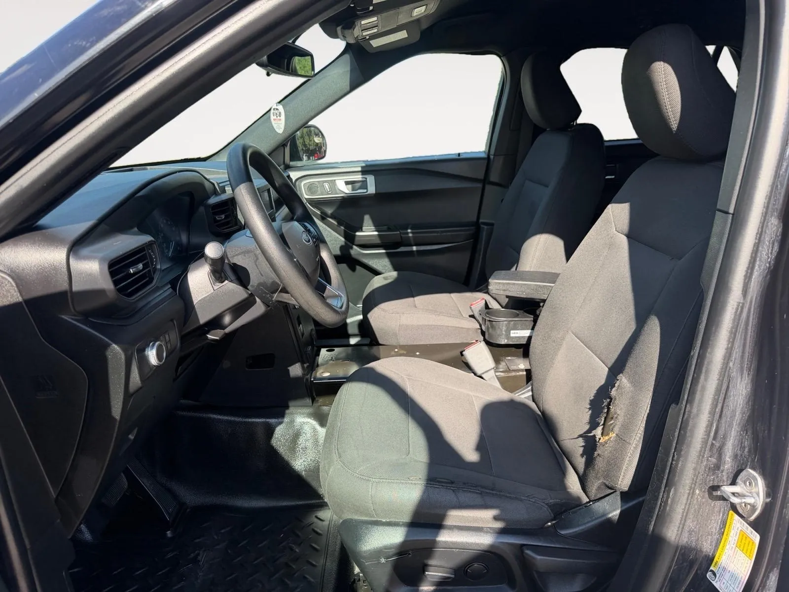 Ford Explorer photo 19