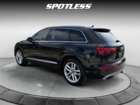 More photos of 2018 Audi Q7 3.0T quattro Prestige at Spotless Auto San Pedro, TX