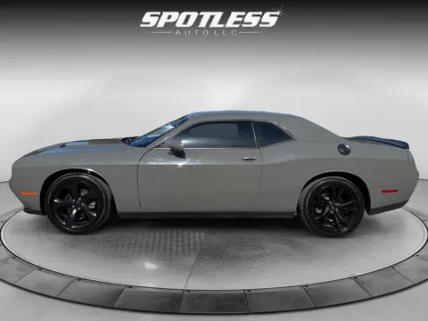 More photos of 2018 Dodge Challenger SXT at Spotless Auto San Pedro, TX