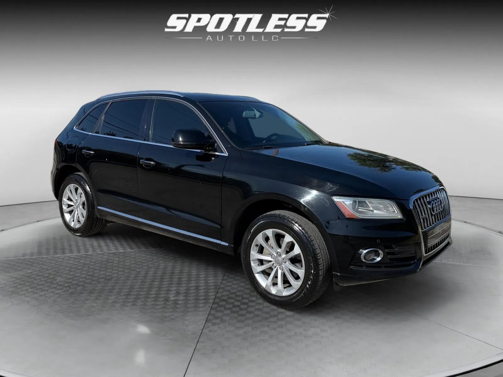 Audi Q5 photo 9