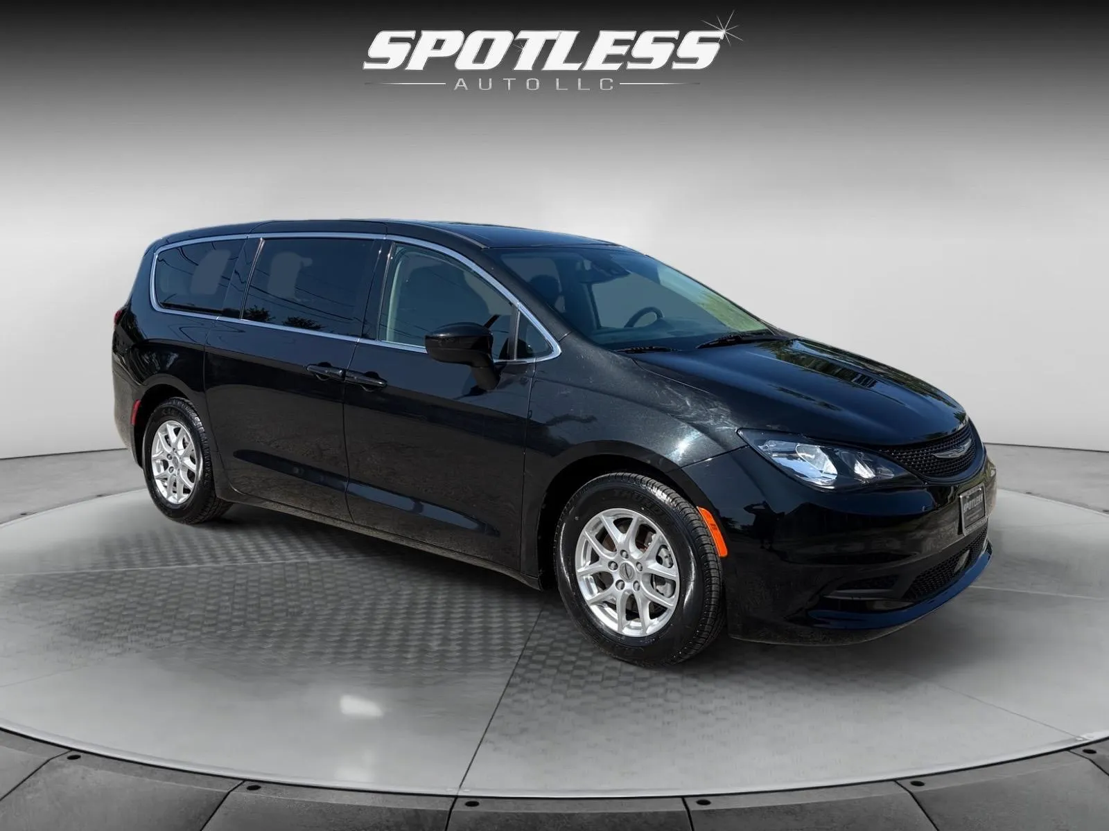 Chrysler Voyager photo 9