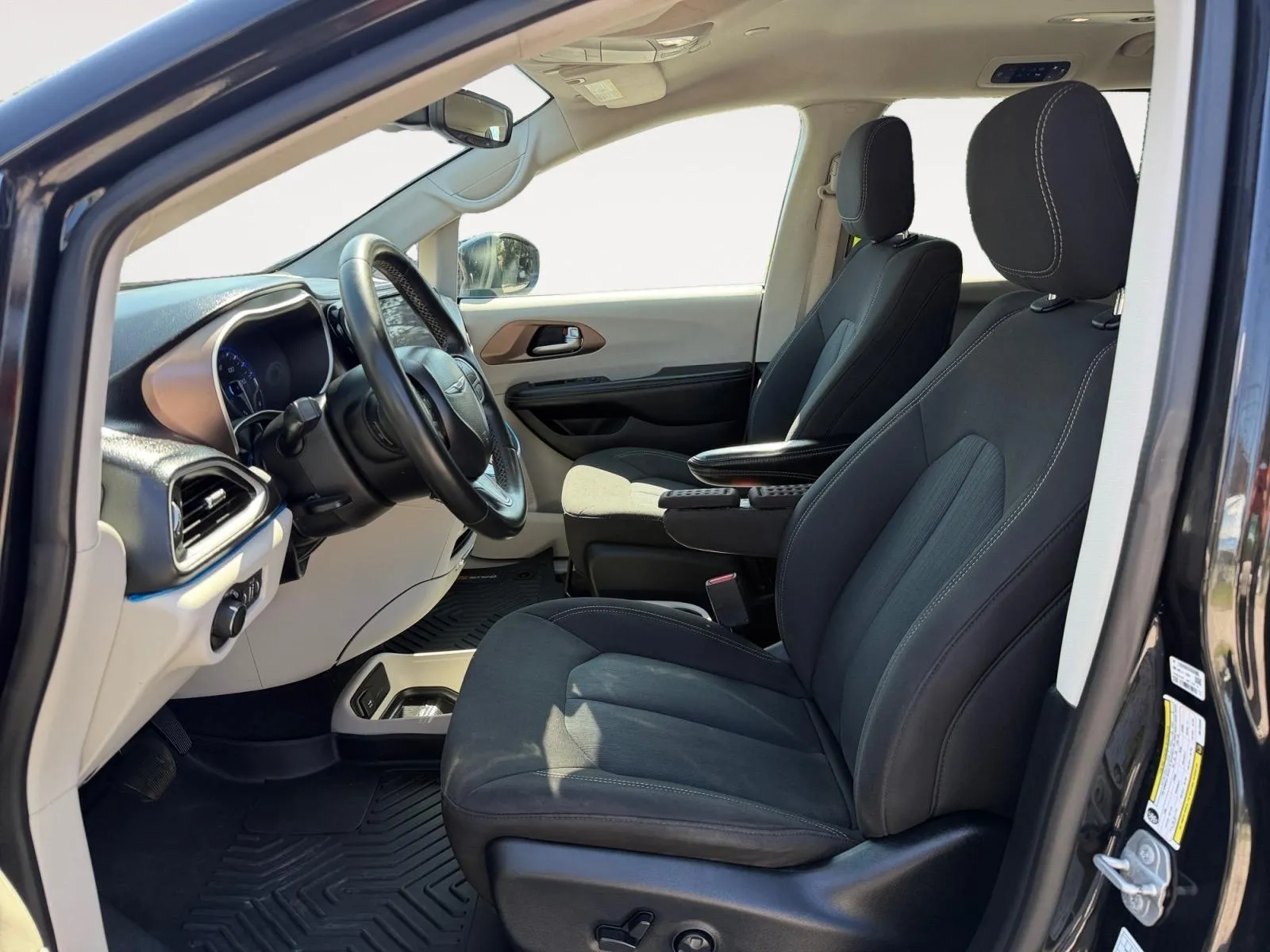 Chrysler Voyager photo 19