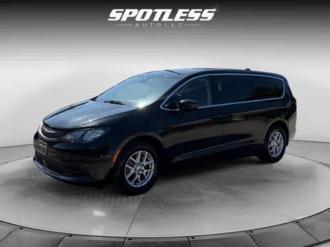 Black 2022 Chrysler Voyager LX for sale in San Antonio, TX
