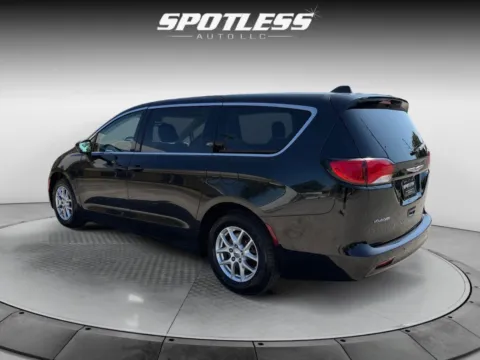 More photos of 2022 Chrysler Voyager LX at Spotless Auto San Pedro, TX