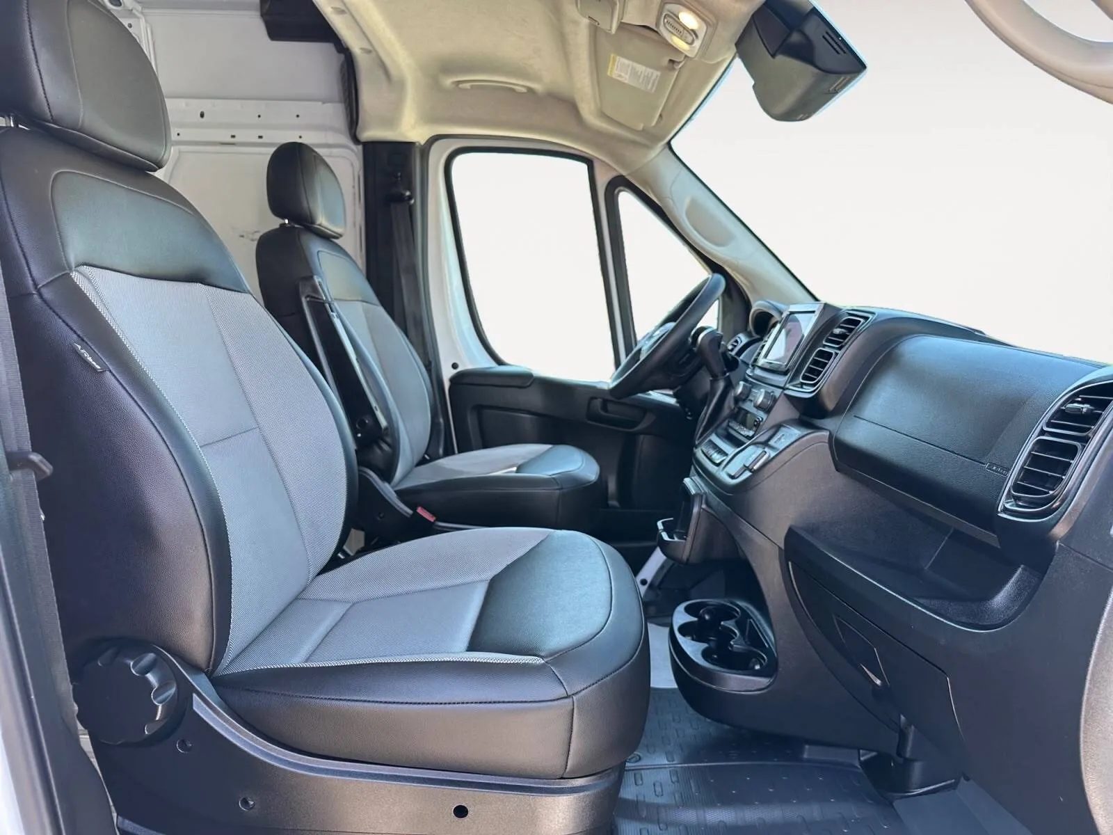 Ram Promaster photo 22