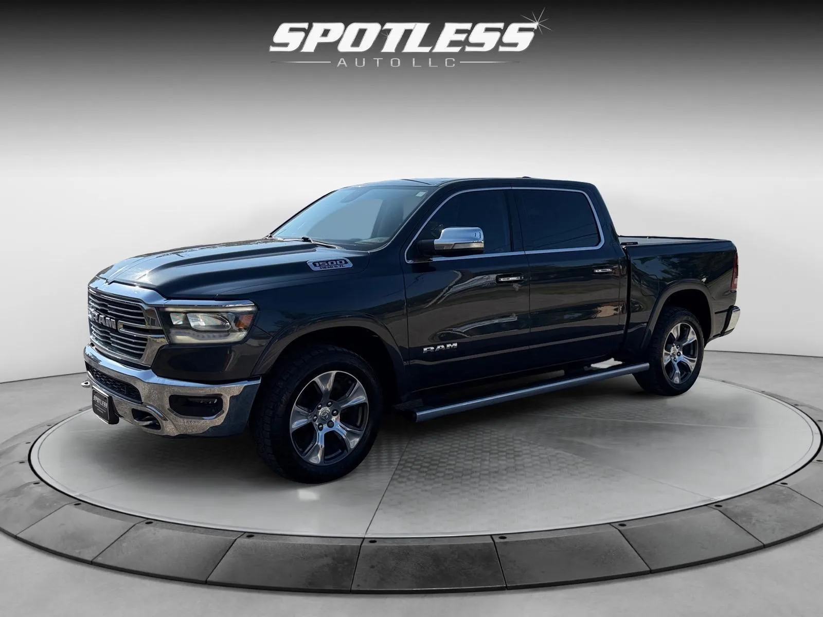 Gray 2019 Ram 1500 Laramie for sale in San Antonio, TX