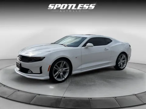 White 2022 Chevrolet Camaro LT for sale in San Antonio, TX