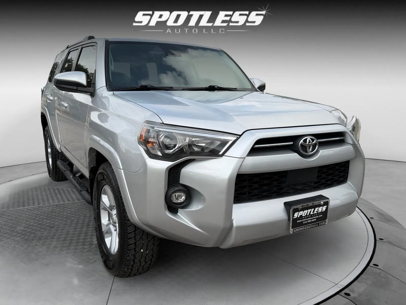 Toyota 4Runner photo 9