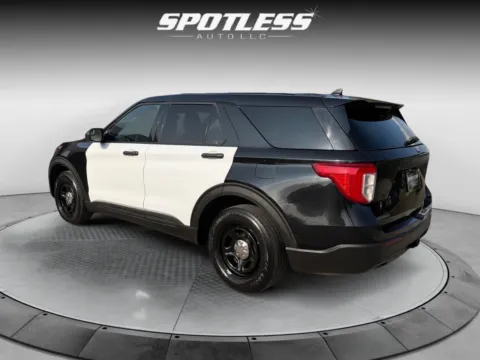 More photos of 2021 Ford Explorer Police Interceptor Utility at Spotless Auto San Pedro, TX