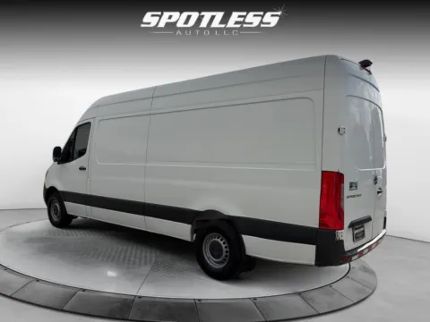 More photos of 2020 Mercedes-Benz Sprinter 2500 at Spotless Auto San Pedro, TX