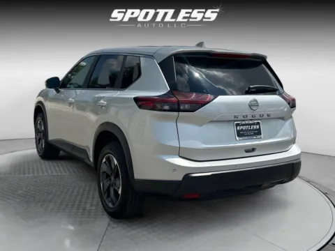 More photos of 2025 Nissan Rogue SV at Spotless Auto San Pedro, TX