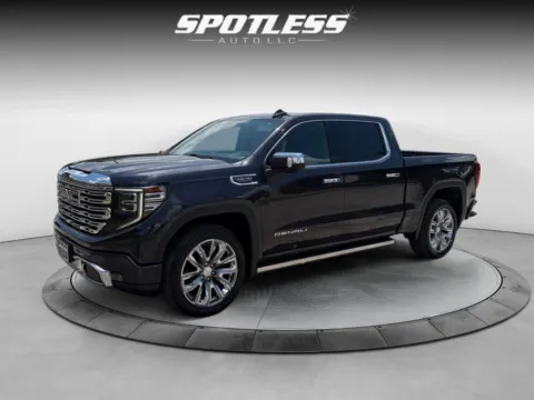 Gray 2022 GMC Sierra 1500 Denali for sale in San Antonio, TX
