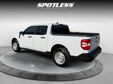 More photos of 2022 Ford Maverick at Spotless Auto San Pedro, TX