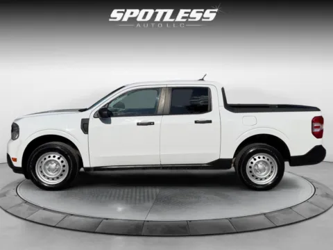 More photos of 2022 Ford Maverick at Spotless Auto San Pedro, TX