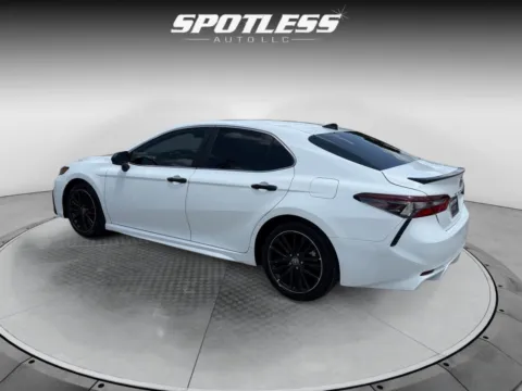 More photos of 2021 Toyota Camry SE at Spotless Auto San Pedro, TX