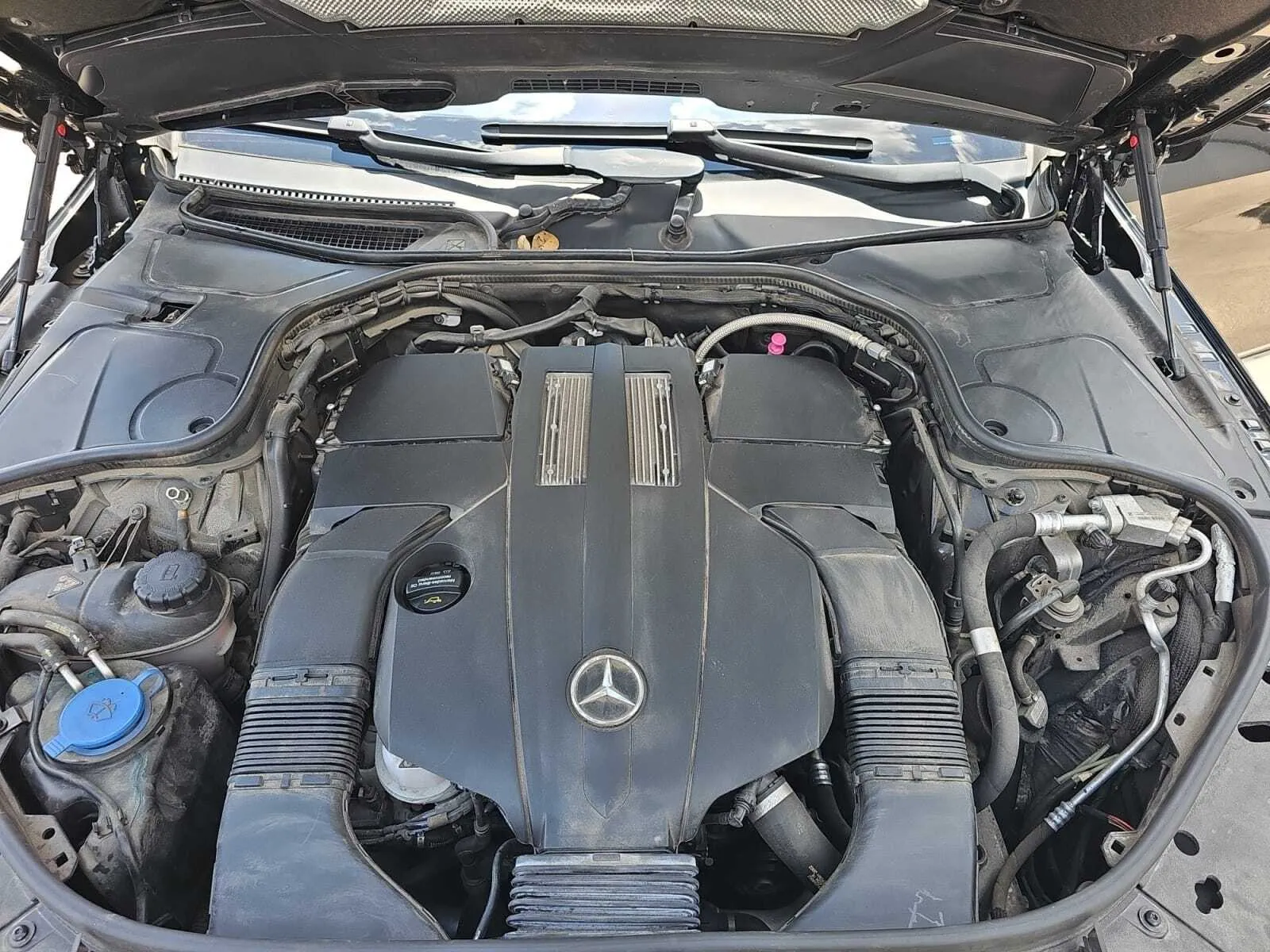 Mercedes-Benz S-Class photo 15