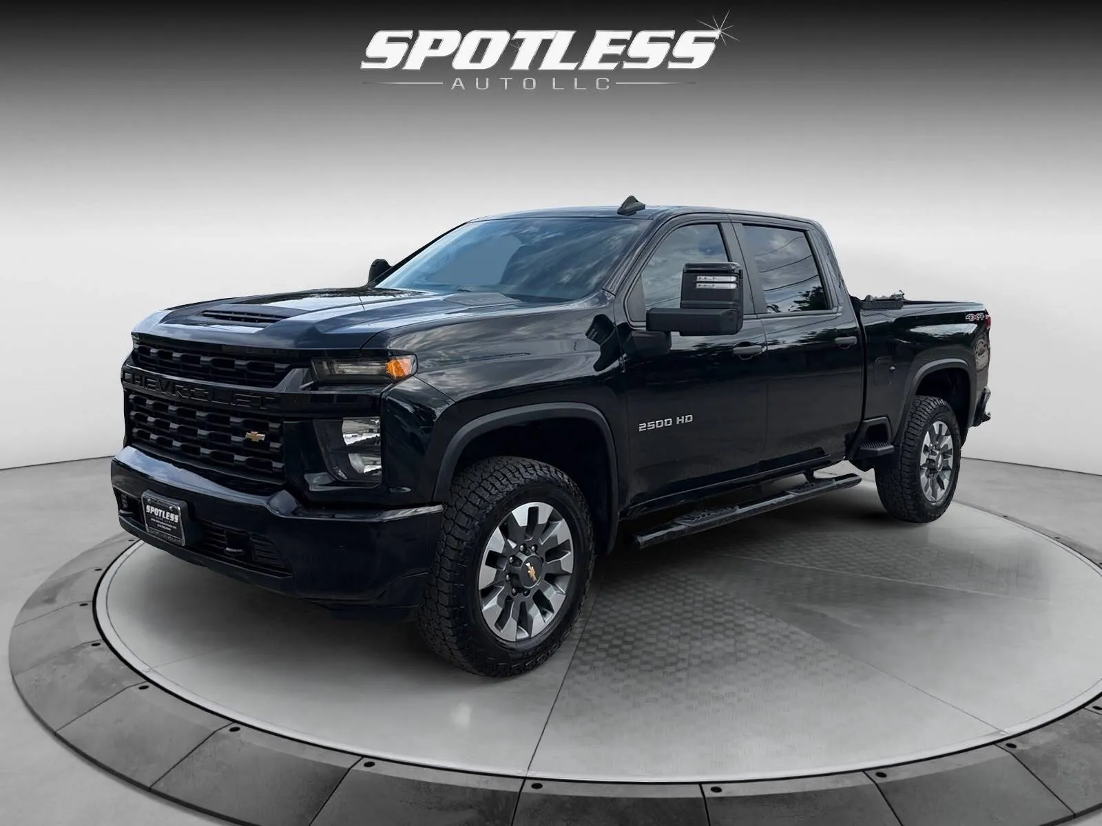 Black 2022 Chevrolet Silverado 2500HD Custom for sale in San Antonio, TX