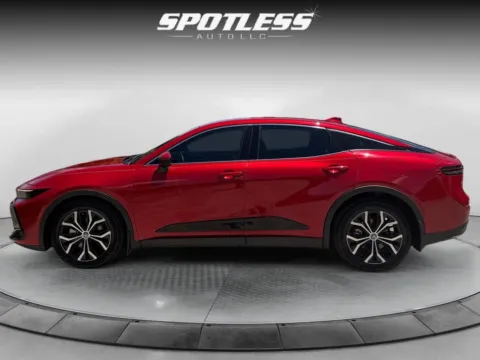 More photos of 2024 Toyota Crown XLE at Spotless Auto San Pedro, TX