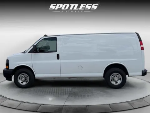 More photos of 2020 Chevrolet Express 2500 at Spotless Auto San Pedro, TX