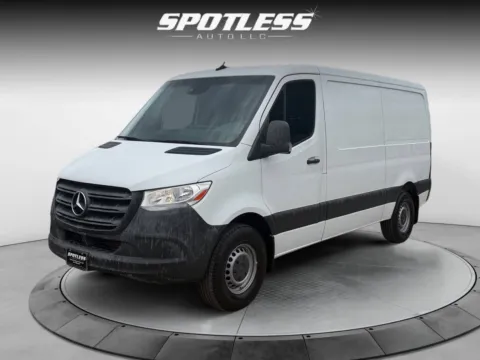 White 2021 Mercedes-Benz Sprinter 2500 for sale in San Antonio, TX