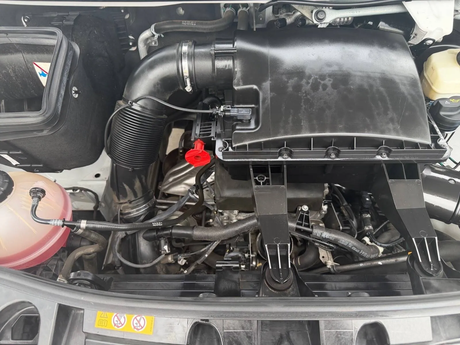 Mercedes-Benz Sprinter photo 16