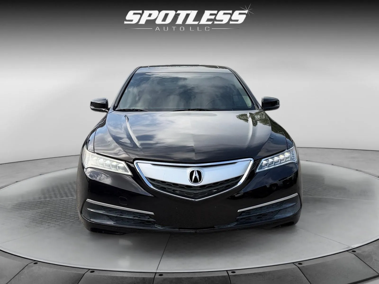 Acura TLX photo 10