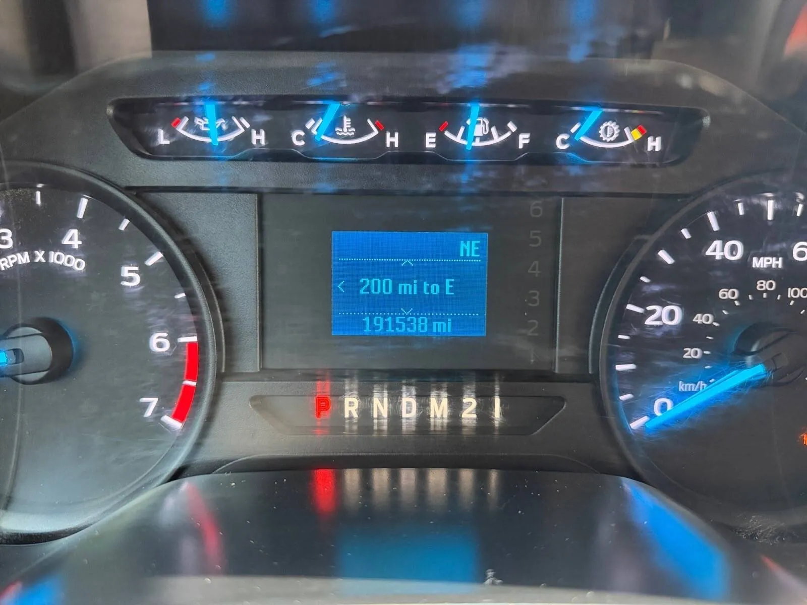 Ford F-250 photo 18