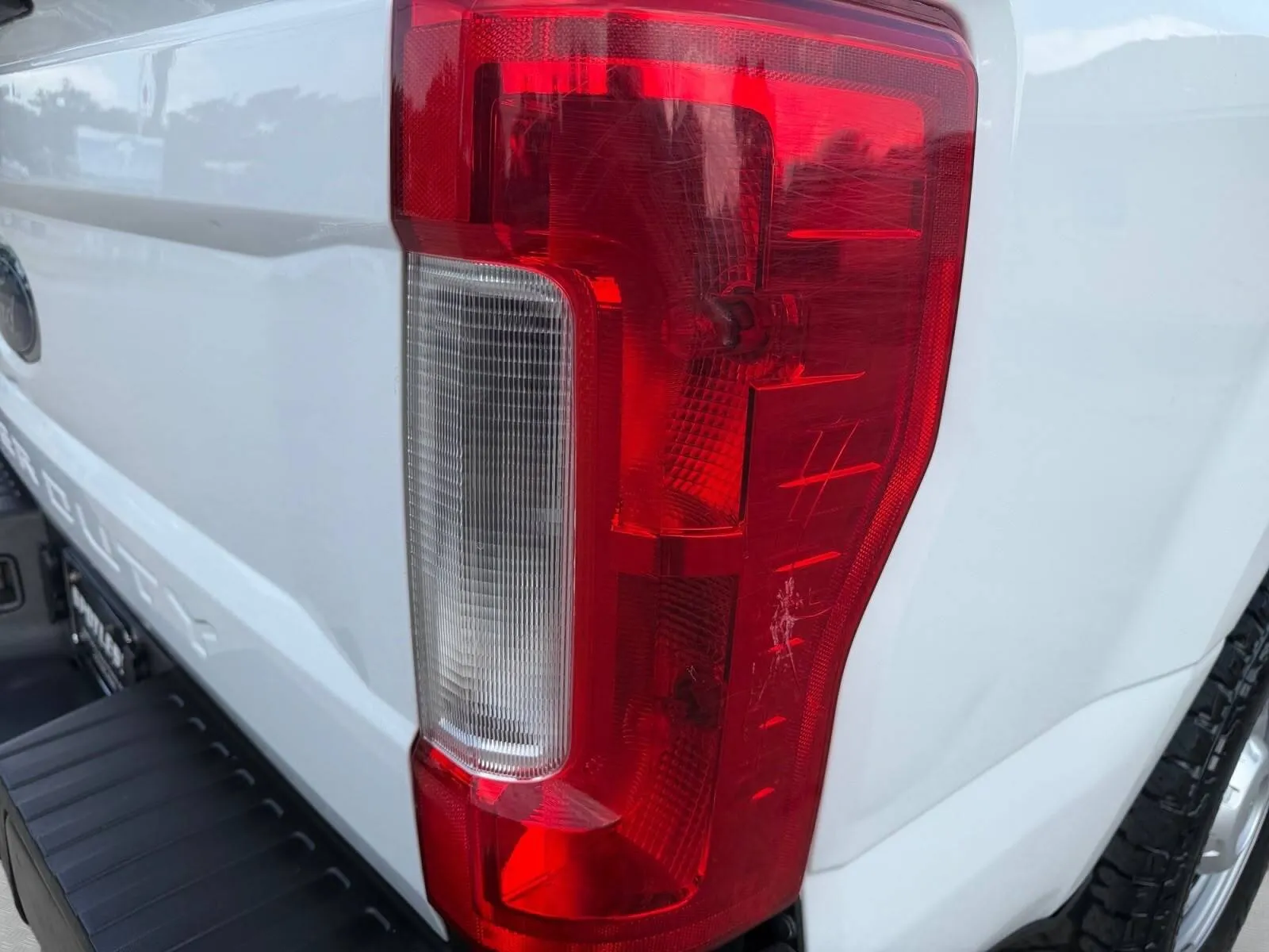 Ford F-250 photo 12