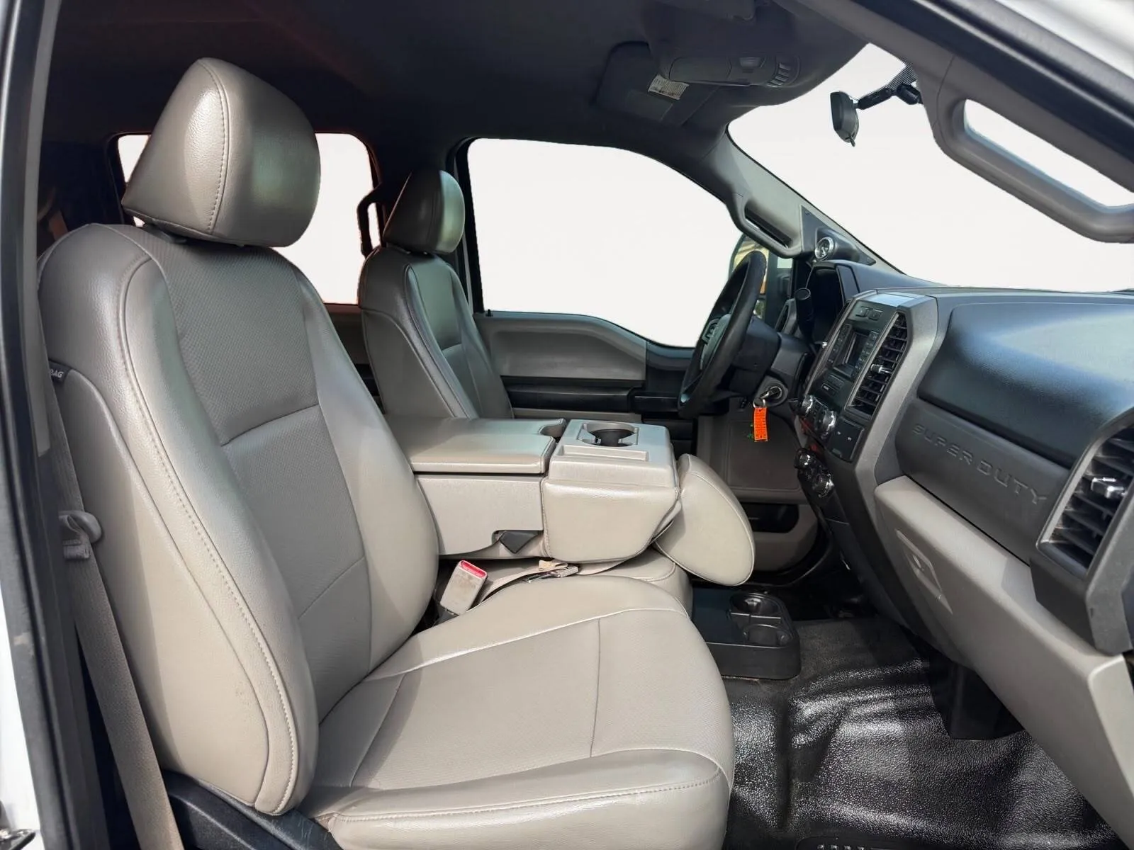 Ford F-250 photo 24