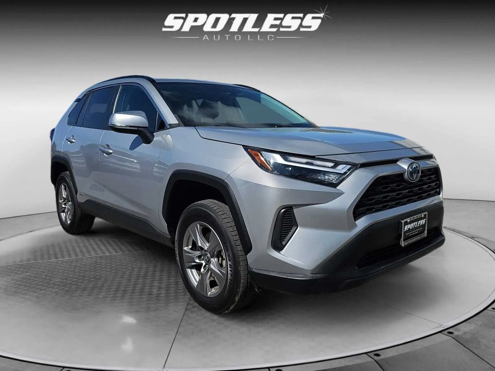 Toyota RAV4 photo 11