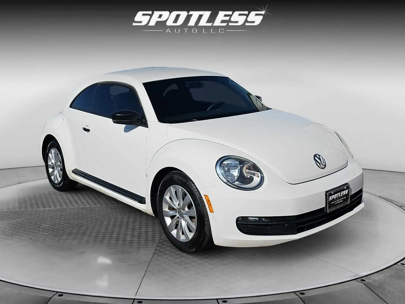 Volkswagen Beetle photo 7
